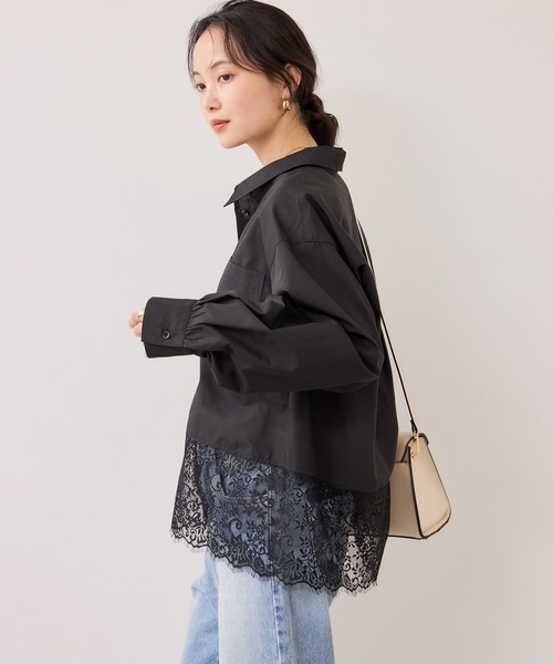 VIS（ビス）の「裾レースドッキングシャツ（シャツ/ブラウス・レディース・オフホワイト/ブラック・FREE）」の16枚目の写真