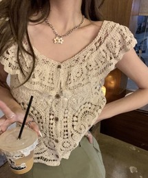 クロシェレースフリルトップス