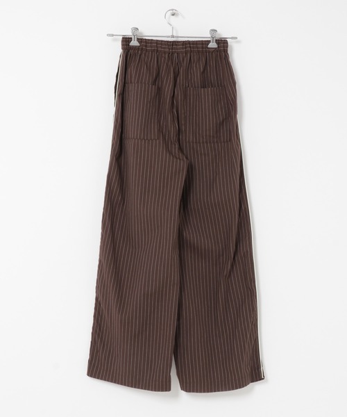 KBF（ケイビーエフ）の「ストライプイージーパンツ（その他パンツ・レディース・ブラウン/アイボリー・ONE）」の22枚目の写真