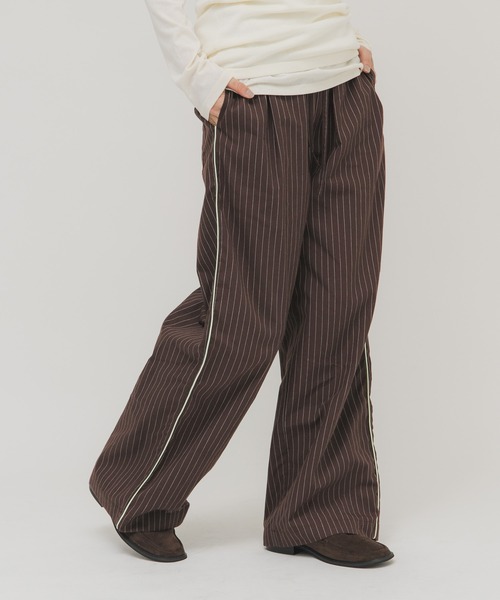 KBF（ケイビーエフ）の「ストライプイージーパンツ（その他パンツ・レディース・ブラウン/アイボリー・ONE）」の12枚目の写真