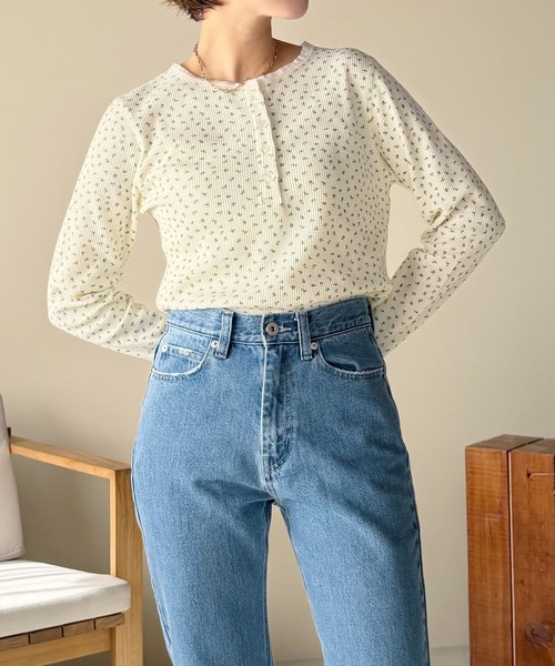 mysty woman(ミスティウーマン)の「サーマル小花カットソーLS 659807(Tシャツ/カットソー・レディース・オフホワイト/グレー・FREE)」の17枚目の写真