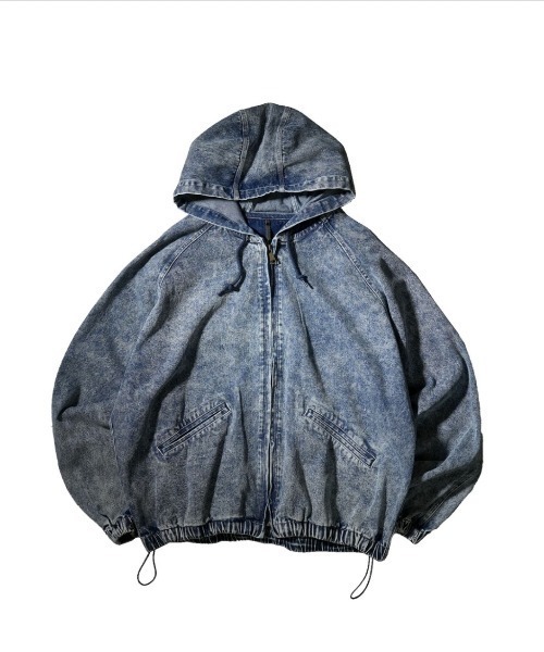 NOIZY（ノイジー）の「Vintage like denim hoodie / ヴィンテージライク ハードウォッシュ デニム ジップパーカー（デニムジャケット・メンズ・ブラック/サックスブルー・MEDIUM/LARGE）」の13枚目の写真