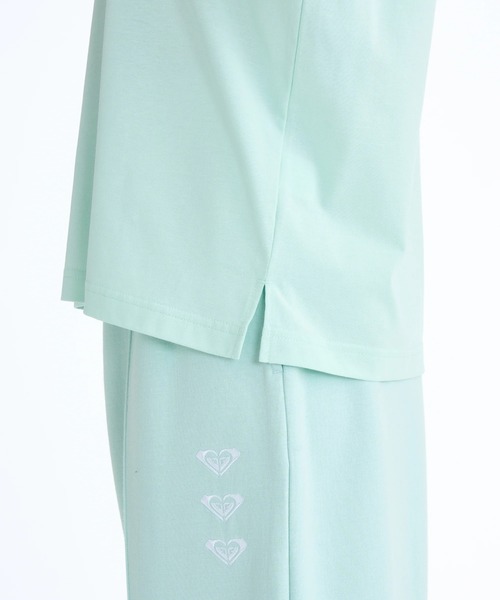 ROXY(ロキシー)の「ROXY ウィメンズ FITNESS TRIPLE HEARTS S/S TE Tシャツ 【2026年春夏モデル】/ロキシーUVカット半袖Tシャツ(Tシャツ/カットソー・レディース・ブラック/グレー/ミント・SMALL/MEDIUM/LARGE)」の6枚目の写真