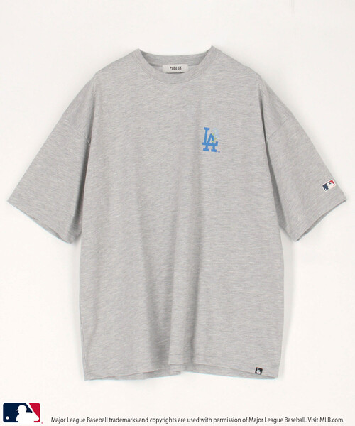 PUBLUX(パブリュクス)の「PUBLUX/パブリュクス <機能性素材>別注MLB ワンポイント フラワー刺繍 Tシャツ 限定展開(Tシャツ/カットソー・メンズ・ネイビー/グレー/ピンク/ブラウン/ライトグレー/ホワイト・L/M/フリ-/LARGE)」の21枚目の写真