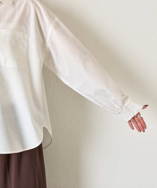 Jena espace merveilleux（ジェナ　エスパスメルヴェイユ）の「バックタックオーバーシャツ（シャツ/ブラウス・レディース・チャコールグレー/ブルー/オフホワイト/ピンク・FREE）」の12枚目の写真