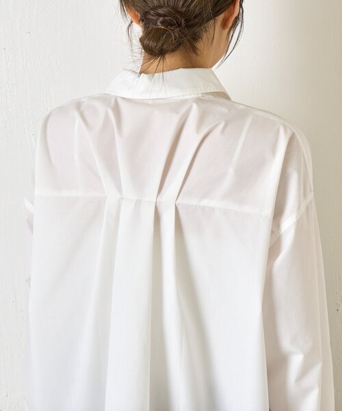 Jena espace merveilleux（ジェナ　エスパスメルヴェイユ）の「バックタックオーバーシャツ（シャツ/ブラウス・レディース・チャコールグレー/ブルー/オフホワイト/ピンク・FREE）」の14枚目の写真