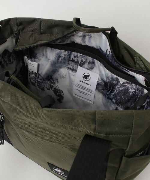 Mammut(マムート)の「エクセロン 2.0 トートバッグ ジャパンエクスクルーシブ ミドル / Xeron 2.0 Tote Bag JE Middle(トートバッグ・メンズ・カーキ・14L)」の4枚目の写真