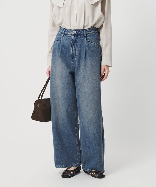 BEAUTY&YOUTH UNITED ARROWS(ビューティーアンドユースユナイテッドアローズ)の「【WEB限定】タックワイド デニムパンツ(デニムパンツ・レディース・グレー系/ネイビー・S/L/M)」の3枚目の写真