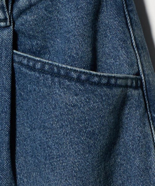 BEAUTY&YOUTH UNITED ARROWS(ビューティーアンドユースユナイテッドアローズ)の「【WEB限定】タックワイド デニムパンツ(デニムパンツ・レディース・グレー系/ネイビー・S/L/M)」の21枚目の写真