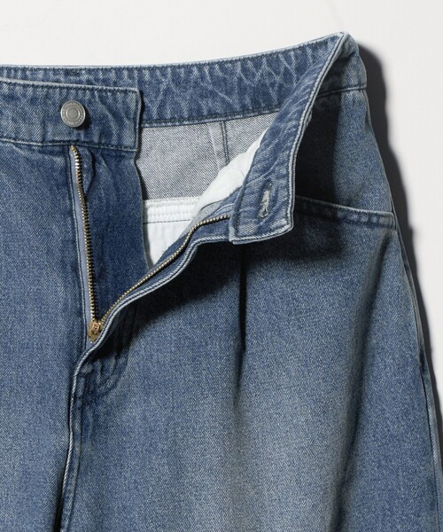 BEAUTY&YOUTH UNITED ARROWS(ビューティーアンドユースユナイテッドアローズ)の「【WEB限定】タックワイド デニムパンツ(デニムパンツ・レディース・グレー系/ネイビー・S/L/M)」の9枚目の写真