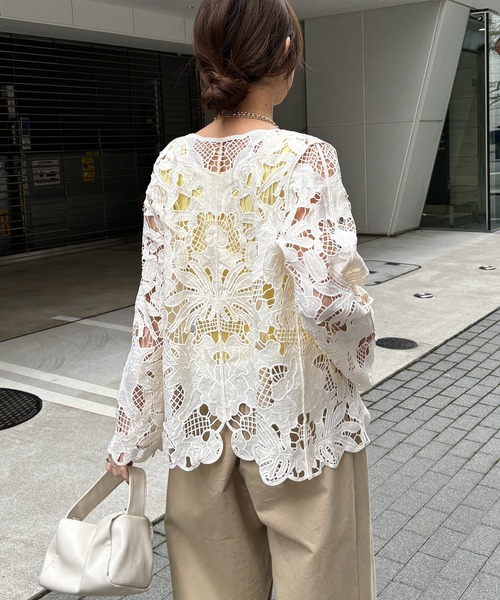 DouDou（ドゥドゥ）の「コットンレースカーディガン（シャツ/ブラウス・レディース・モカ/アイボリー/ブラック・FREE）」の12枚目の写真
