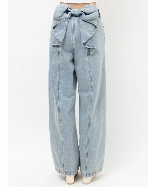 RESEXXY（リゼクシー）の「バックリボンデニムパンツ（デニムパンツ・レディース・インディゴブルー/ピンク/ライトブルー・MEDIUM/SMALL）」の15枚目の写真