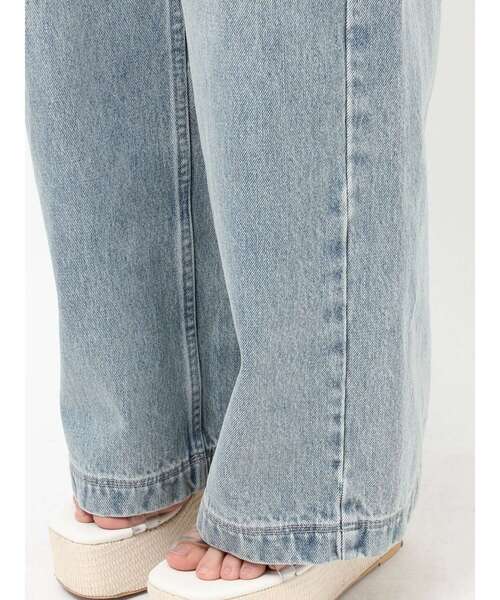 RESEXXY（リゼクシー）の「バックリボンデニムパンツ（デニムパンツ・レディース・インディゴブルー/ピンク/ライトブルー・MEDIUM/SMALL）」の12枚目の写真