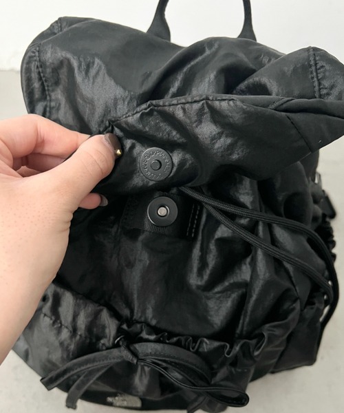 THE NORTH FACE(ザノースフェイス)の「【国内未発売】THE NORTH FACE(ザ・ノースフェイス)/軽量 シャーリング リボン メタルロゴ リュック バックパック/BONNEY SR BACKPACK MINI(バックパック/リュック・レディース・ライトグレー/ブラウン/ブラック・FREE)」の18枚目の写真