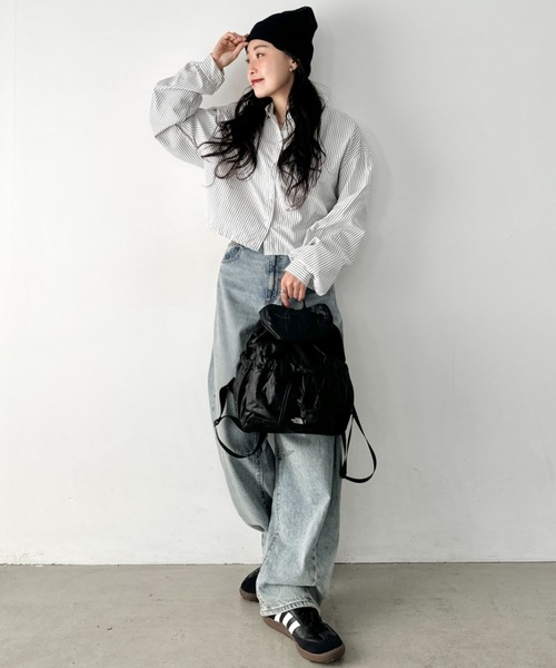 THE NORTH FACE(ザノースフェイス)の「【国内未発売】THE NORTH FACE(ザ・ノースフェイス)/軽量 シャーリング リボン メタルロゴ リュック バックパック/BONNEY SR BACKPACK MINI(バックパック/リュック・レディース・ライトグレー/ブラウン/ブラック・FREE)」の12枚目の写真