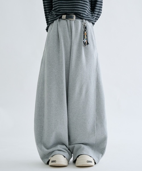EPNK（イーピーエヌケー）の「Seam curve sweat pants / シームカーブスウェットパンツ（スウェットパンツ・メンズ・ブラック/杢グレー・SMALL/MEDIUM/LARGE）」の20枚目の写真