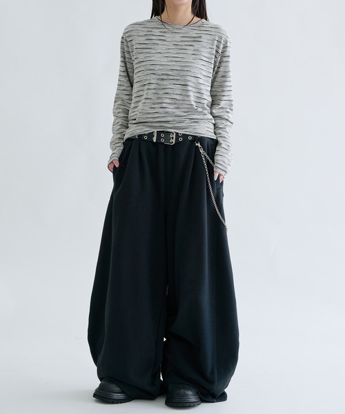 EPNK（イーピーエヌケー）の「Seam curve sweat pants / シームカーブスウェットパンツ（スウェットパンツ・メンズ・ブラック/杢グレー・SMALL/MEDIUM/LARGE）」の10枚目の写真