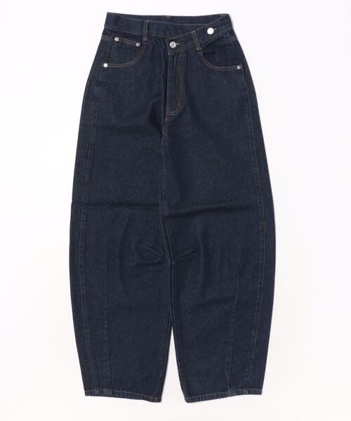 W:Huku(フーク)の「アシンメトリー カーヴィー バレルレッグ デニムパンツ / Asymmetrical Curvy Denim Pants(デニムパンツ・レディース・ブルー系その他2/ブルー系その他・S)」の20枚目の写真