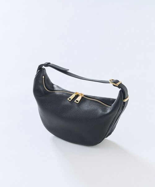 RIVE DROITE（リヴドロワ）の「予約【インフルエンサーSHIHO企画】マルチWAYレザーバッグ（ショルダーバッグ・レディース・ブラック/グレイッシュベージュ/ゴールド・FREE）」の7枚目の写真