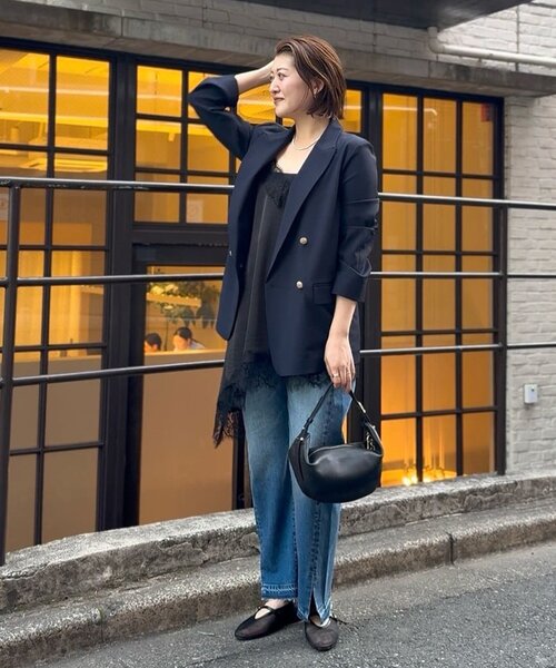 RIVE DROITE（リヴドロワ）の「予約【インフルエンサーSHIHO企画】マルチWAYレザーバッグ（ショルダーバッグ・レディース・ブラック/グレイッシュベージュ/ゴールド・FREE）」の9枚目の写真