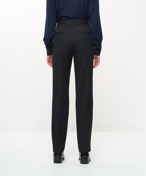 Juha(ユハ)の「EASED NARROW SLACKS(スラックス・メンズ・チェック/ストライプ/ブラック・4/3/2)」の20枚目の写真
