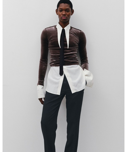 Juha(ユハ)の「EASED NARROW SLACKS(スラックス・メンズ・チェック/ストライプ/ブラック・4/3/2)」の10枚目の写真