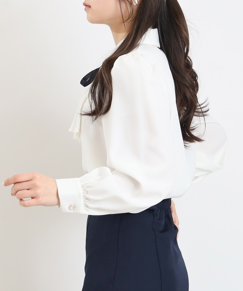 ASTORIA ODIER(アストリアオディール)の「ストライプフリル2WAYリボンブラウス(シャツ/ブラウス・レディース・ホワイト/アイボリー/ミント/サックスブルー・MEDIUM/SMALL)」の12枚目の写真