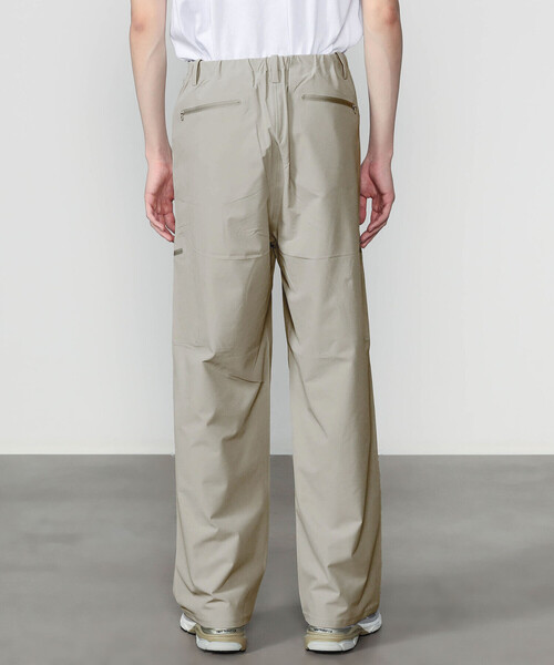 Bshop（ビショップ）の「HIKING PATROL | EDGE LT SOFTSHELL TECHNICAL TROUSER MEN（その他パンツ・メンズ・グリーン系その他/モカ・M/L）」の12枚目の写真