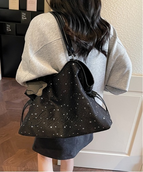 FREE STYLISTS(フリー スタイリスト)の「Y2K スタープリント トートバッグ キャンバス ショルダーバッグ 星チャーム付き A4対応(ショルダーバッグ・レディース・ブラック/オフホワイト・FREE)」の21枚目の写真
