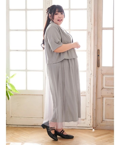 Re-J&SUPURE（リジェイアンドスプル）の「【大きいサイズ】【Kannaコラボ】[SET]ジャケット×チュールジャンスカアンサンブル（ワンピース・レディース・ライトグレー/ブラック・XXX-LARGE/XX-LARGE/XXXX-LARGE）」の14枚目の写真