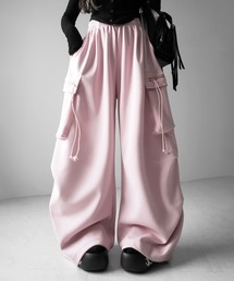 me+em select（ミームセレクト）の「【 ３color ／裾絞り可能２WAY 】ドローコードタックワイドカーゴスウェットパンツ ／ drawcord tuck wide cargo sweatpants（スウェットパンツ）」