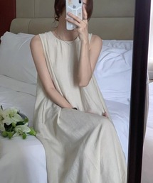 バックオープンノースリーブワンピ