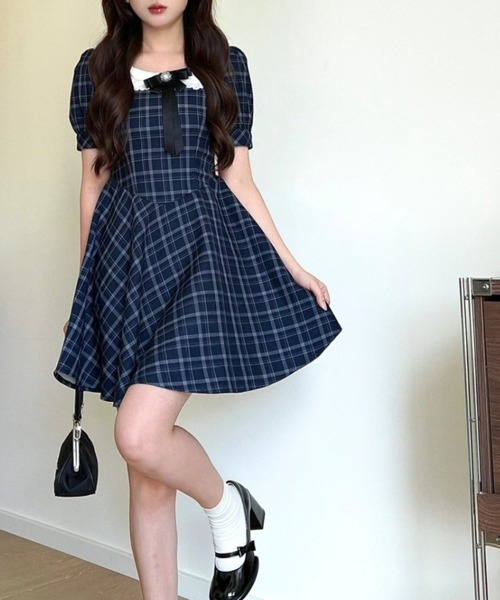 lulufa(ルルファ)の「フロントリボンチェックミニワンピース(ワンピース・レディース・ネイビー系・FREE)」の6枚目の写真