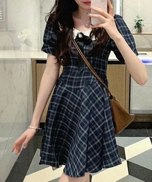 lulufa(ルルファ)の「フロントリボンチェックミニワンピース(ワンピース・レディース・ネイビー系・FREE)」の10枚目の写真