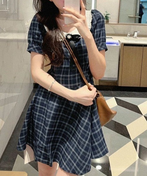 lulufa(ルルファ)の「フロントリボンチェックミニワンピース(ワンピース・レディース・ネイビー系・FREE)」の11枚目の写真