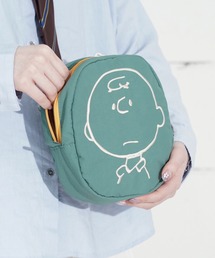 Vintage PEANUTS（ビンテージピーナッツ）の「"09"≪Vintage PEANUTS≫ナイロン ダイカット「チャーリー・ブラウン」刺繍 ポーチ(M.size)（ポーチ）」
