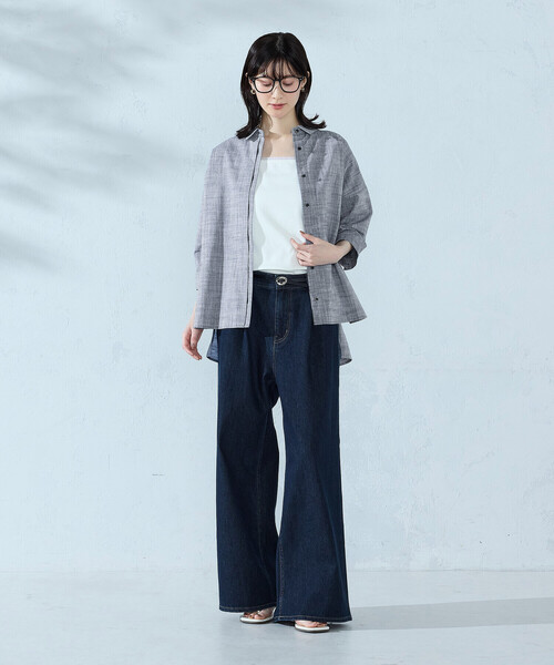 COMME CA ISM(コムサイズム)の「シャンブレーシャツ(シャツ/ブラウス・レディース・ピンク/ホワイト/ブルー/ミント/ネイビー・FREE)」の16枚目の写真