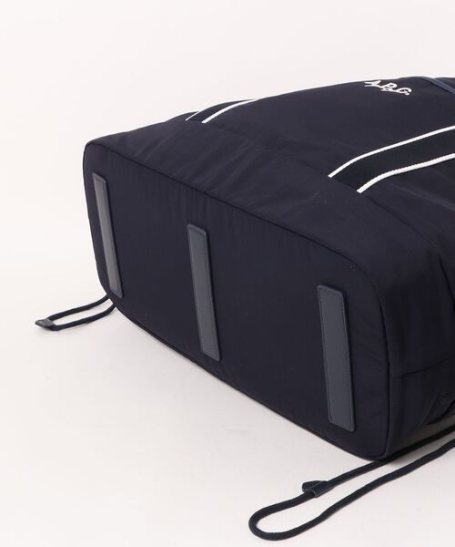 A.P.C. GOLF（アー・ペー・セー ゴルフ）の「Simon Mini Boston Bag（ボストンバッグ・メンズ・ネイビー/オフホワイト・ONESIZE）」の4枚目の写真