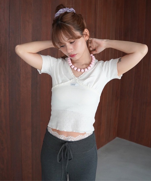 SANSeLF(サンセルフ)の「【SANSeLF】レーストリムカシュクールトップス saw26s064(その他トップス・レディース・ブラック/ホワイト・FREE)」の3枚目の写真