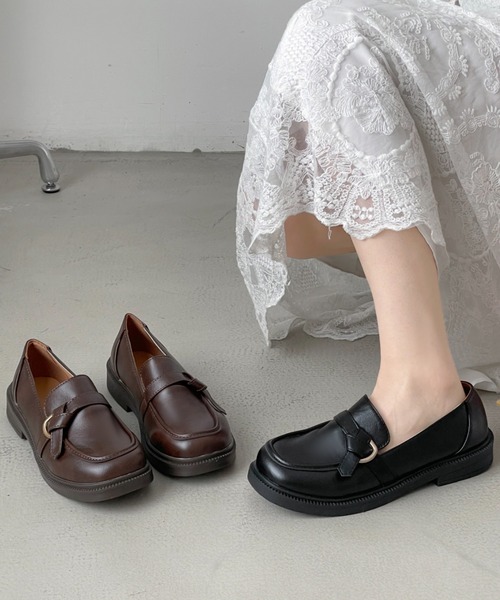 Shoes in Closet(シューズインクローゼット)の「軽量 やわらか クラシックベルト ソフト ローファー 484(ローファー・レディース・ブラック/ダークブラウン・L/LL/M/S)」の18枚目の写真