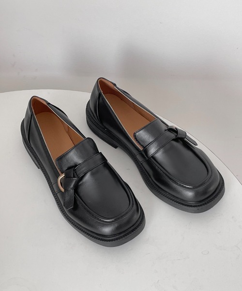 Shoes in Closet(シューズインクローゼット)の「軽量 やわらか クラシックベルト ソフト ローファー 484(ローファー・レディース・ブラック/ダークブラウン・L/LL/M/S)」の7枚目の写真