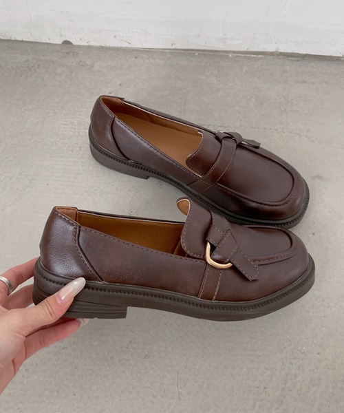 Shoes in Closet(シューズインクローゼット)の「軽量 やわらか クラシックベルト ソフト ローファー 484(ローファー・レディース・ブラック/ダークブラウン・L/LL/M/S)」の16枚目の写真