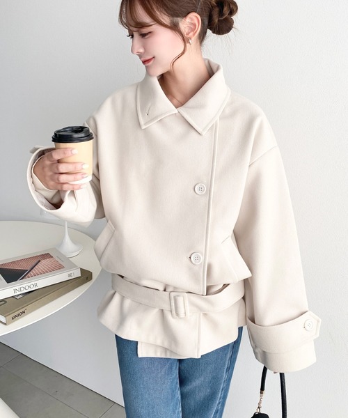 moment+(モーメントプラス)の「ウエストベルトマーク2WAYカラーショートコート(トレンチコート・レディース・チャコールグレー/ベージュ/アイボリー/ブラウン/ブラック・M/L)」の6枚目の写真