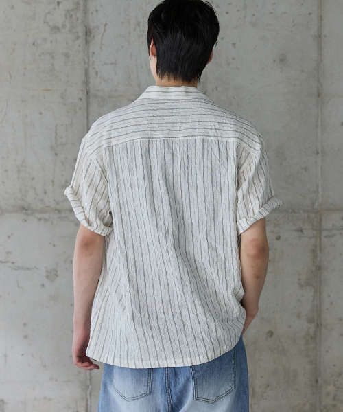 P.IN.O(ピインオ)の「クリーズストライプオープンカラーシャツ - アイボリー(シャツ/ブラウス・メンズ・その他・MEDIUM/LARGE/X-LARGE)」の4枚目の写真