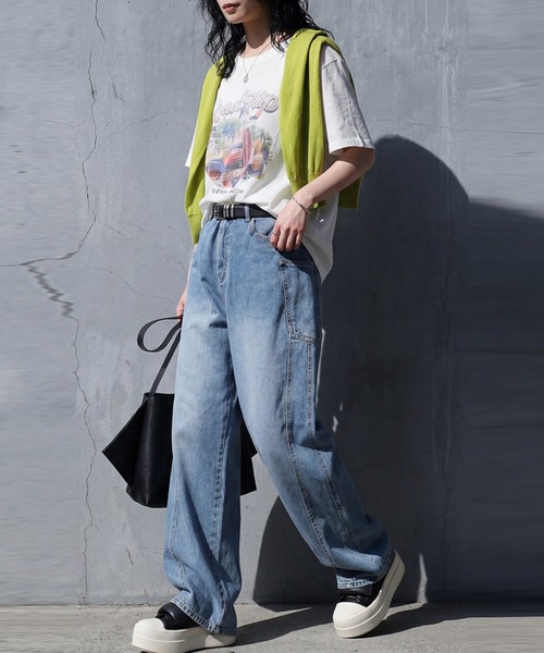 antiqua(アンティカ)の「綿100% ワイド バレルデニムパンツ(デニムパンツ・レディース・ブルー系その他・L/M)」の3枚目の写真