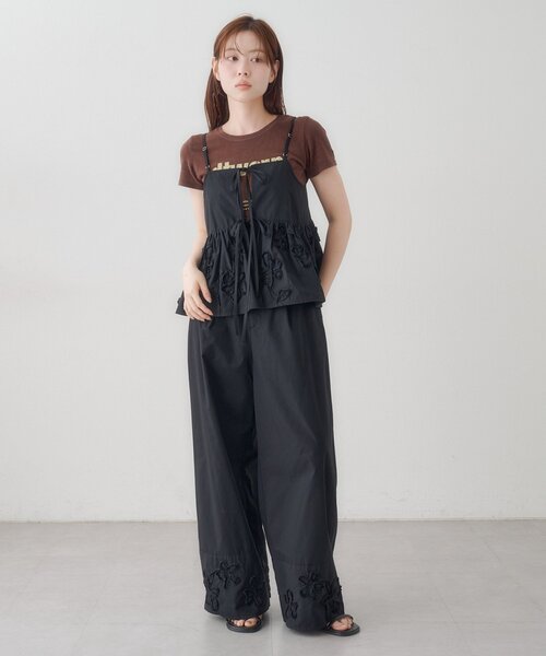 Kastane(カスタネ)の「SETUPステッチ刺繍ビスチェ(タンクトップ・レディース・ネイビー/ブラック/ブルー・FREE)」の17枚目の写真