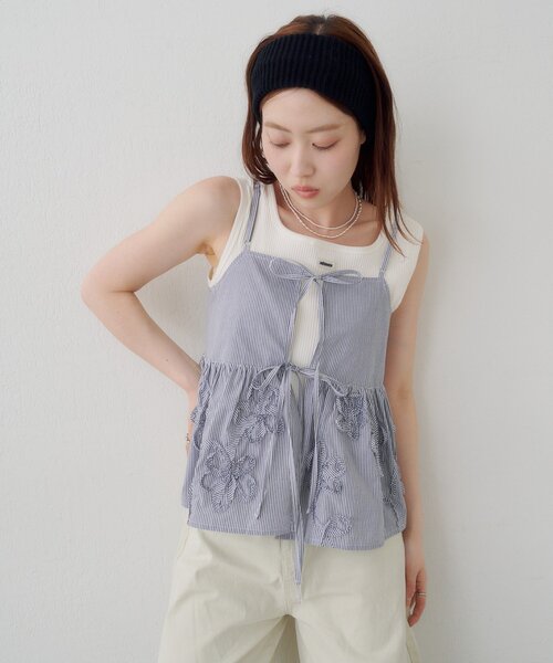 Kastane(カスタネ)の「【WEB先行】SETUPステッチ刺繍ビスチェ(タンクトップ・レディース・ネイビー/ブラック/ブルー・FREE)」の18枚目の写真