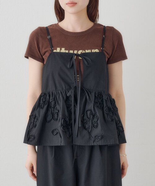 Kastane(カスタネ)の「【WEB先行】SETUPステッチ刺繍ビスチェ(タンクトップ・レディース・ネイビー/ブラック/ブルー・FREE)」の4枚目の写真