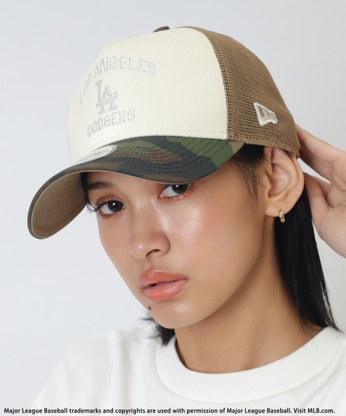 SPIRALGIRL(スパイラルガール)の「【NEW ERA】MLBラインストーンロゴ9FORTY A-Frameキャップ(キャップ・レディース・ピンク/ブラック/グリーン系その他2・FREE)」の3枚目の写真
