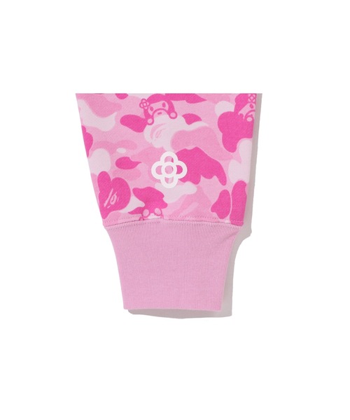 A BATHING APE(アベイシングエイプ)の「BABY LISA ABC CAMO FULL ZIP HOODIE(パーカー・レディース・ピンク/サックスブルー・MEDIUM/SMALL)」の14枚目の写真